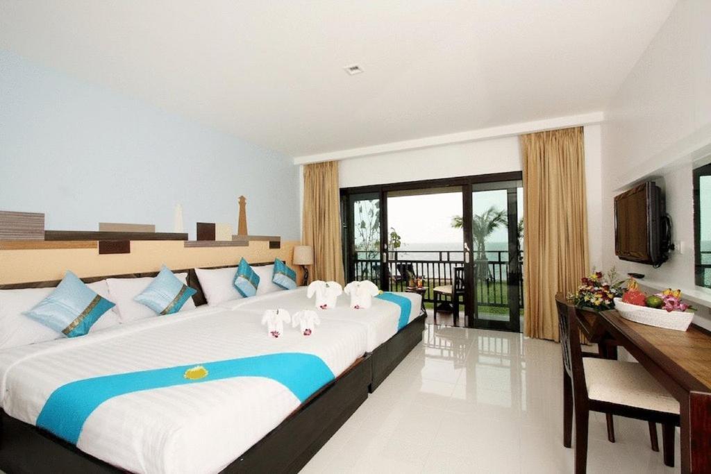 Fanari Khaolak Resort - Fanari Seafront Wing Кхаулак Номер фото